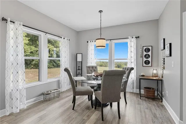 $749,900 | 32302 South State Route West, Archie, MO 64725