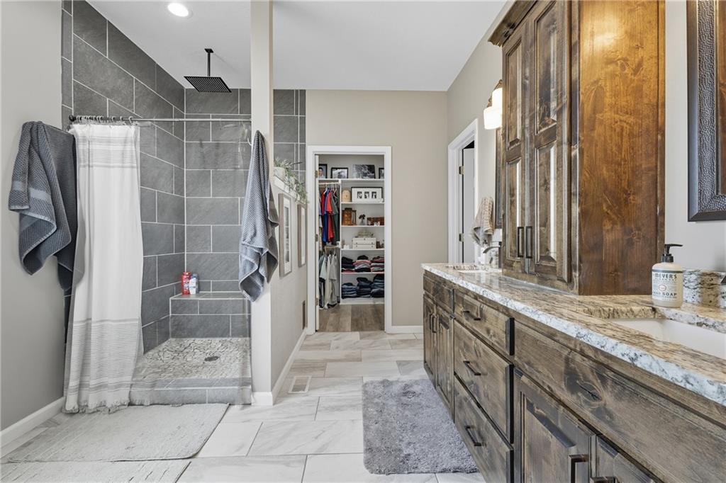 32302 South State Route West Archie, MO 64725 - Photo 26 of 55