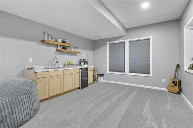 $749,900 | 32302 South State Route West, Archie, MO 64725