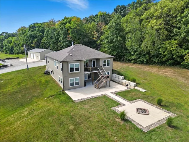 $749,900 | 32302 South State Route West, Archie, MO 64725