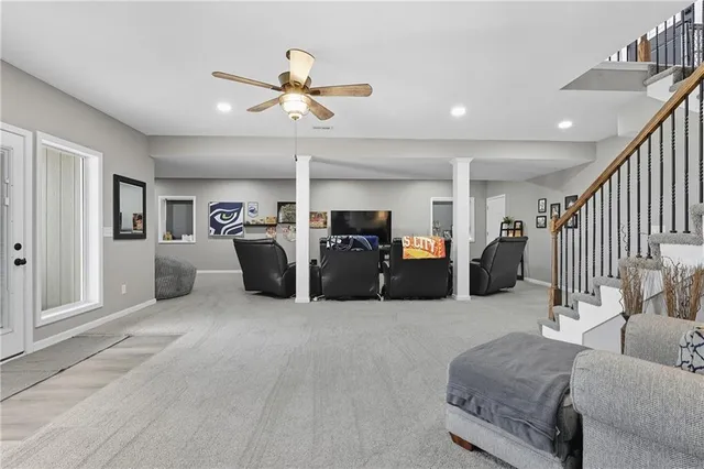 $749,900 | 32302 South State Route West, Archie, MO 64725