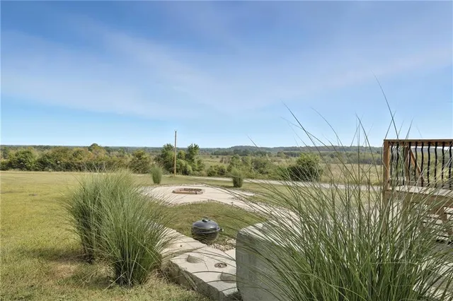 $749,900 | 32302 South State Route West, Archie, MO 64725