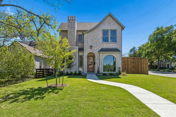 $1,949,000 | 6402 Westlake Avenue, Dallas, TX 75214