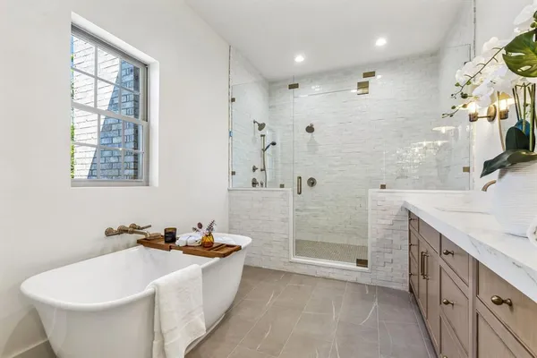 $1,949,000 | 6402 Westlake Avenue, Dallas, TX 75214
