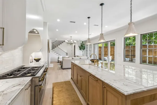 $1,949,000 | 6402 Westlake Avenue, Dallas, TX 75214