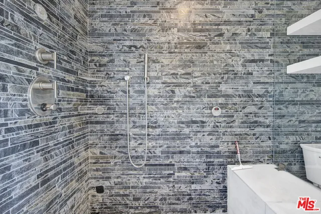 a bathroom with a toilet