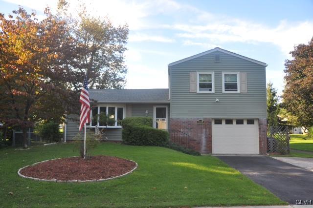 1937 Hopewell Road Bethlehem, PA 18017 - Photo 1 of 28 Gallery Image 1