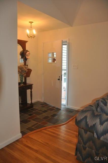 1937 Hopewell Road Bethlehem, PA 18017 - Photo 5 of 28 Gallery Image 5