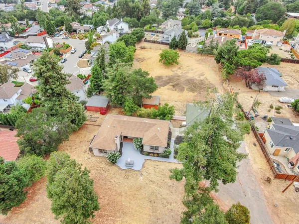 $1,700,000 | 2468 Hidden Lane, Hayward, CA 94541