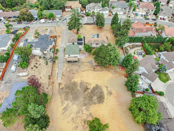 $1,700,000 | 2468 Hidden Lane, Hayward, CA 94541