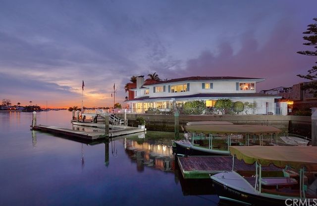 $8,575,000 | 1 Collins Island, Newport Beach, CA 92662