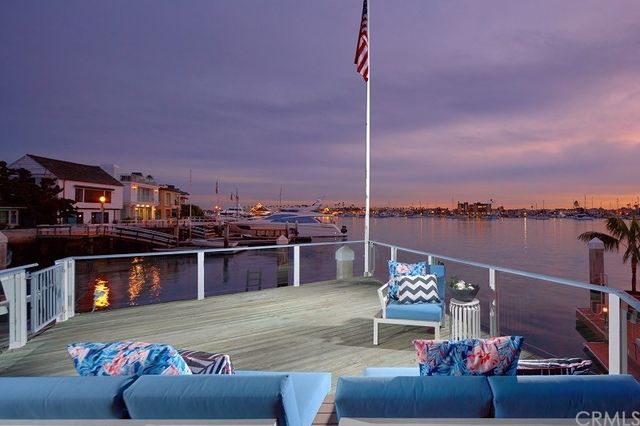 $8,575,000 | 1 Collins Island, Newport Beach, CA 92662