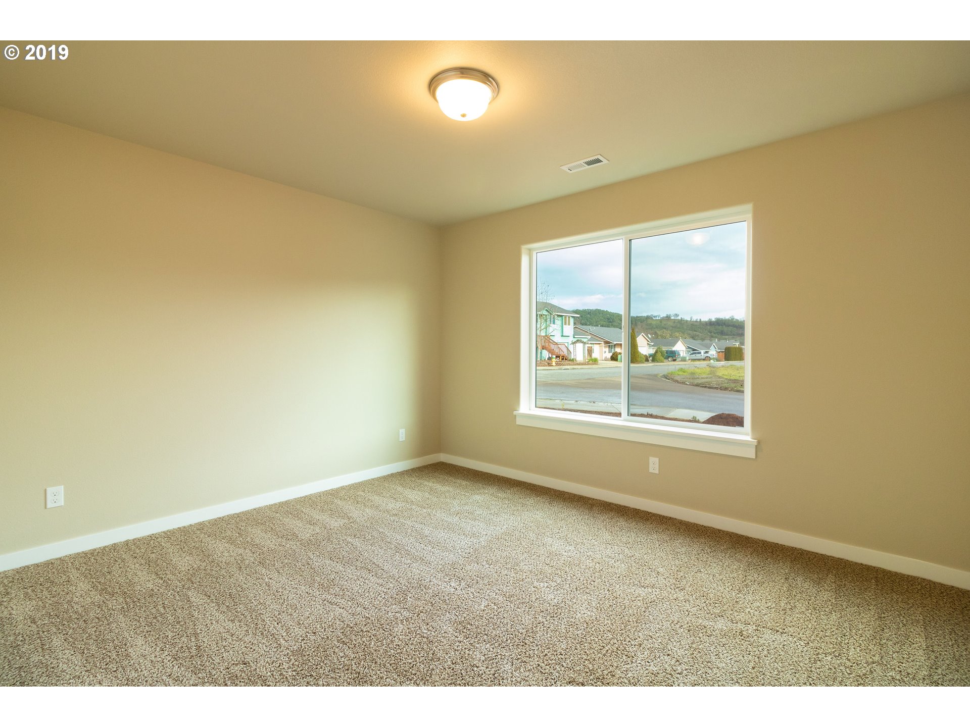 505 Southeast Rose Ridge Drive Winston, OR 97496 - Photo 13 of 19 Gallery Image 13