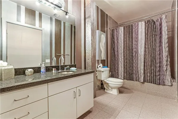 $3,500 | 404 Notre Dame Street, Unit 23, New Orleans, LA 70130