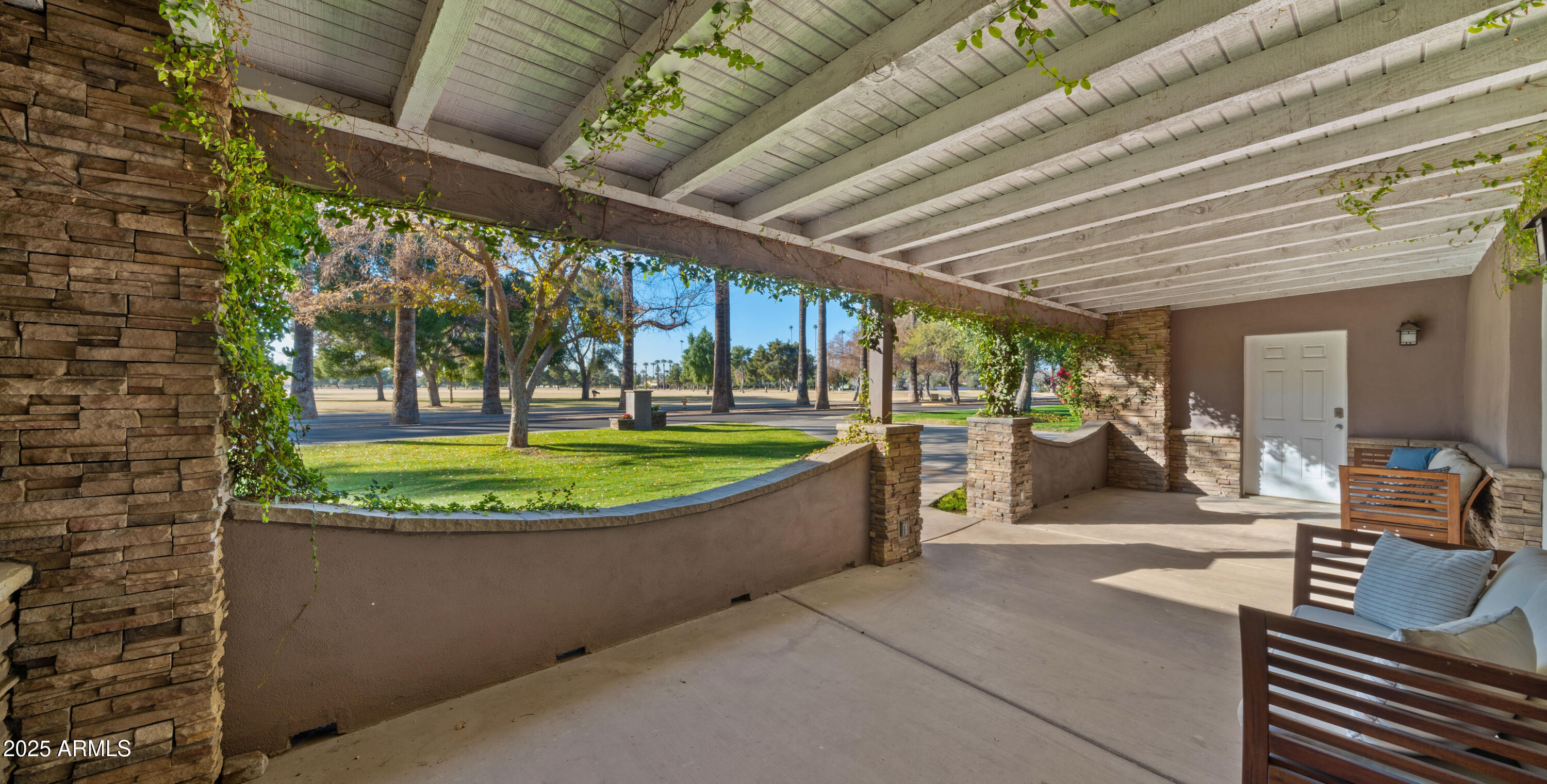 8411 North 11th Avenue Phoenix, AZ 85021 - Photo 26 of 29 Royal Palm Park Across the Street