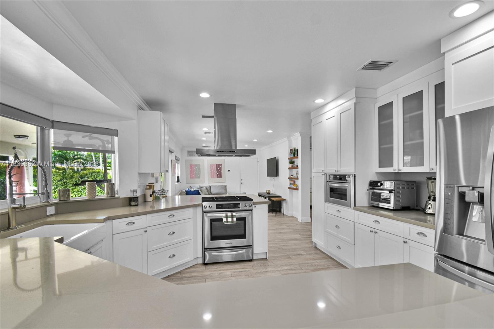 Dadeland Miami, FL 33173 - Photo 20 of 56