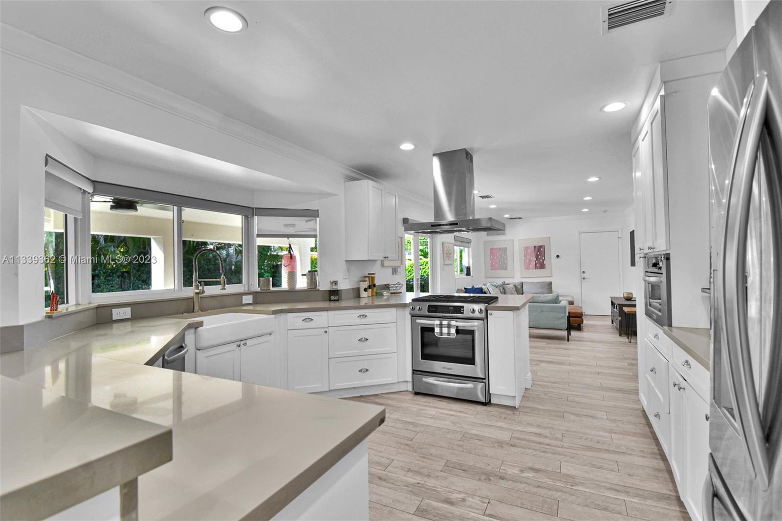 Dadeland Miami, FL 33173 - Photo 21 of 56