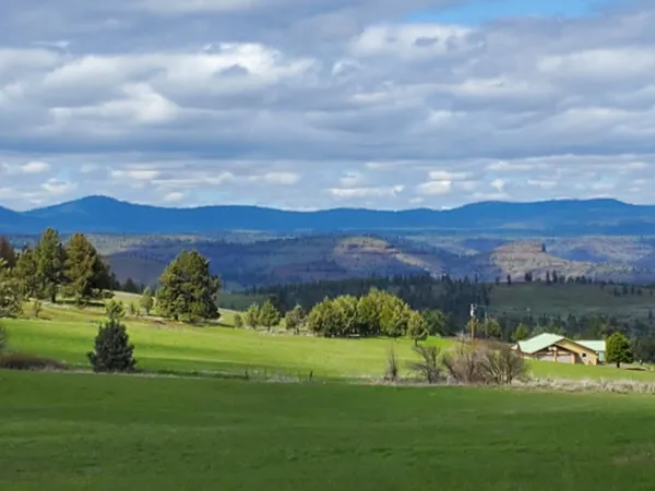 $2,190,000 | 44221 Top Road, Monument, OR 97864