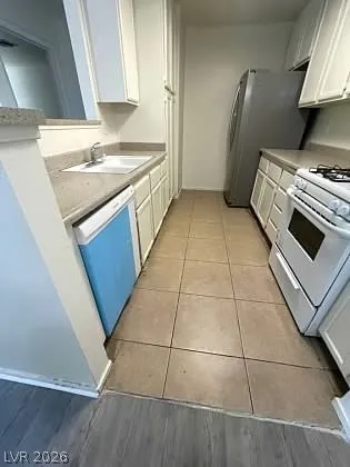 $1,375 | 4865 South Torrey Pines Drive, Unit 106, Las Vegas, NV 89103