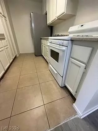 $1,375 | 4865 South Torrey Pines Drive, Unit 106, Las Vegas, NV 89103