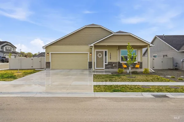 $420,000 | 12583 South Farrara Way, Nampa, ID 83686