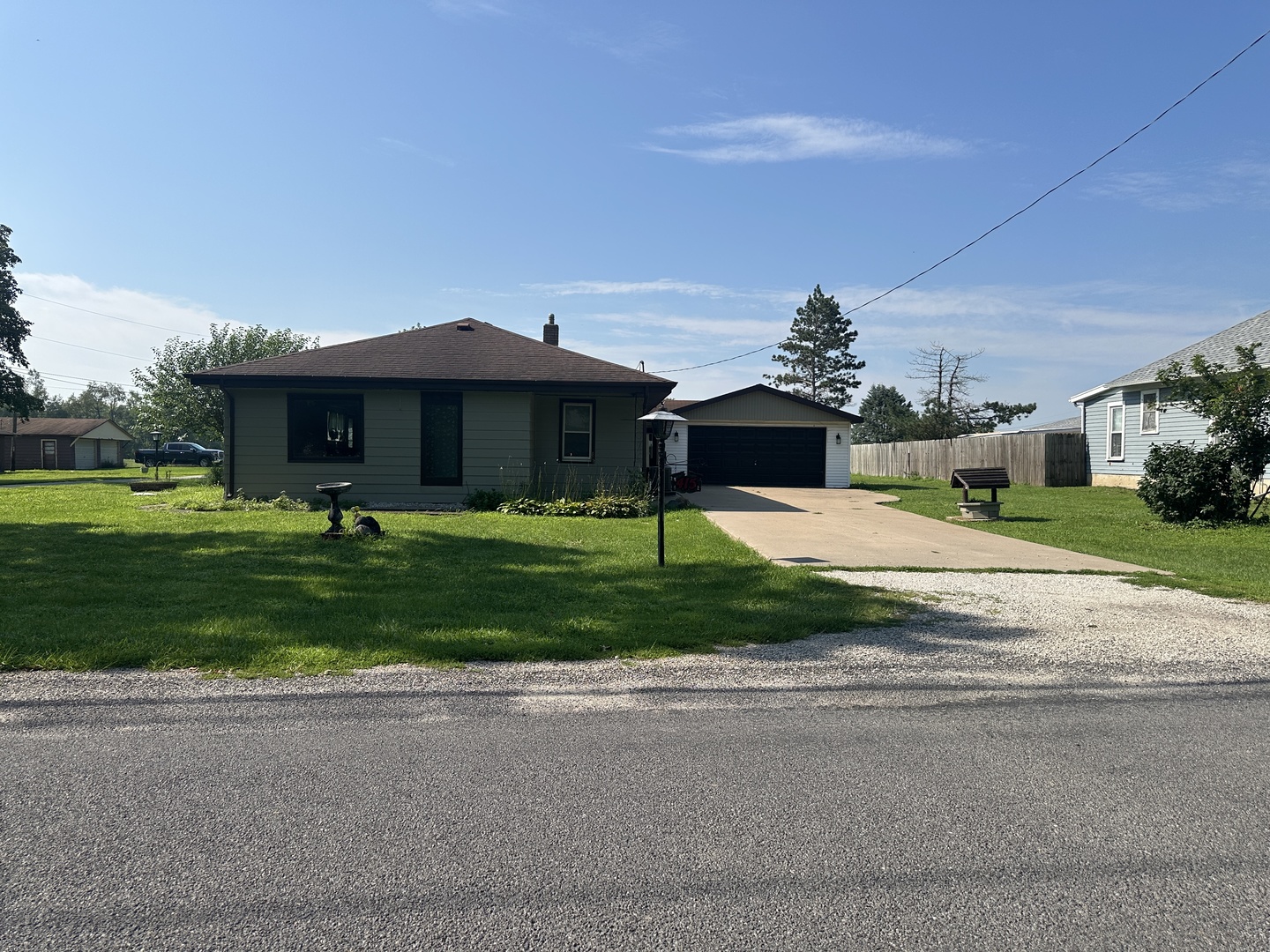 415 West Livingston Road Streator, IL 61364 - Photo 1 of 17 Gallery Image 1