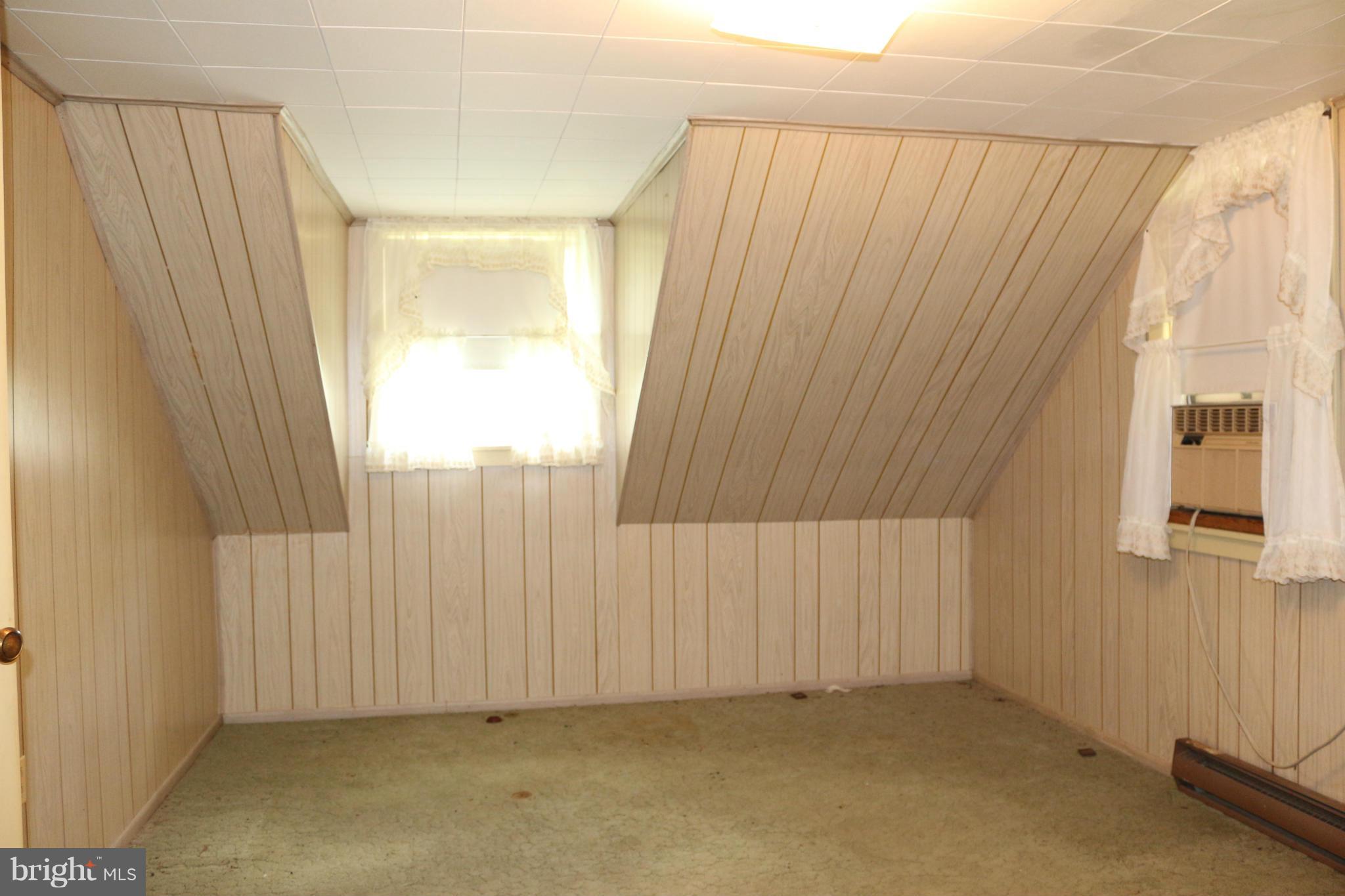 24726 Raven Rock Road Smithsburg, MD 21783 - Photo 27 of 30 Bedroom