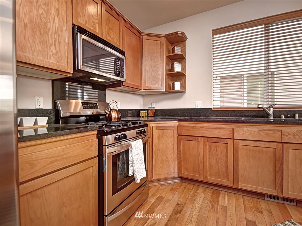 3413 182nd Place Southeast Bothell, WA 98012 - Photo 9 of 25