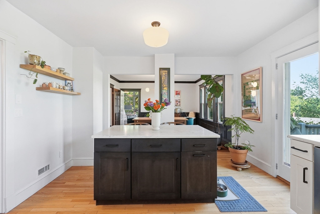 24 Cedarwood Road Boston, MA 02130 - Photo 15 of 41