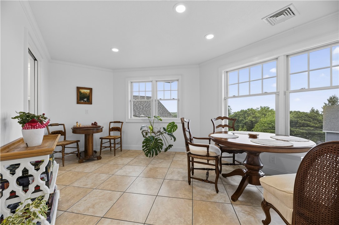 19 Moonlight Drive Westerly, RI 02891 - Photo 23 of 38
