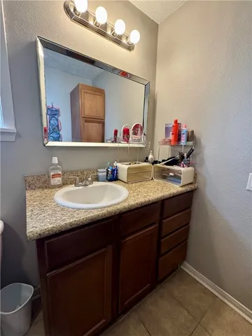 $1,500 | 402 Emmett Street, Bryan, TX 77802