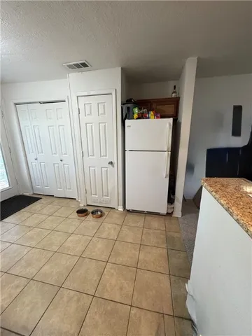 $1,500 | 402 Emmett Street, Bryan, TX 77802