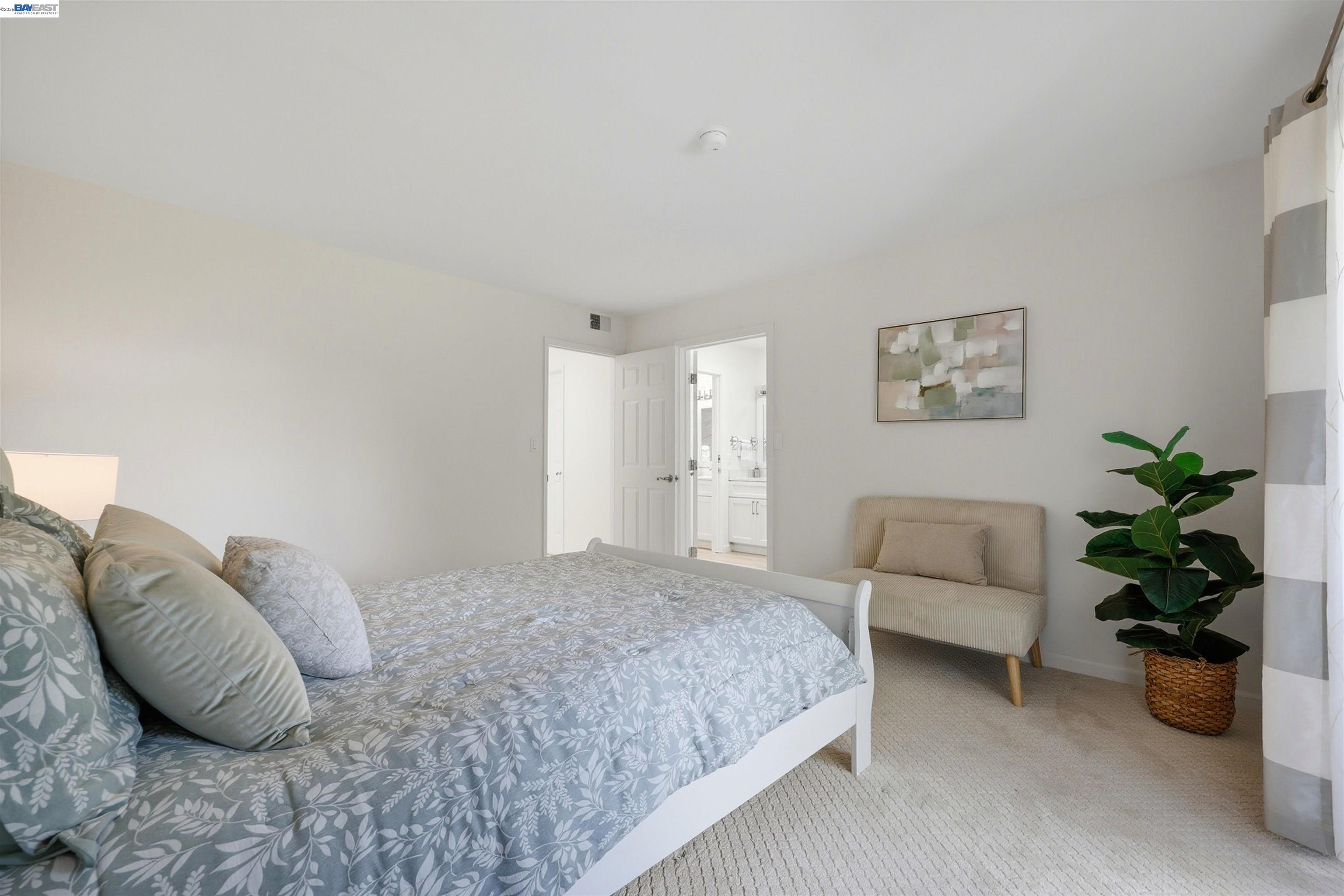 651 Moraga Road, Unit 12 Moraga, CA 94556 - Photo 13 of 38