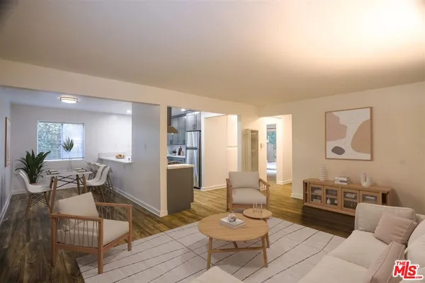 $5,500 | 1603 Oakwood Avenue, Unit A, Venice, CA 90291