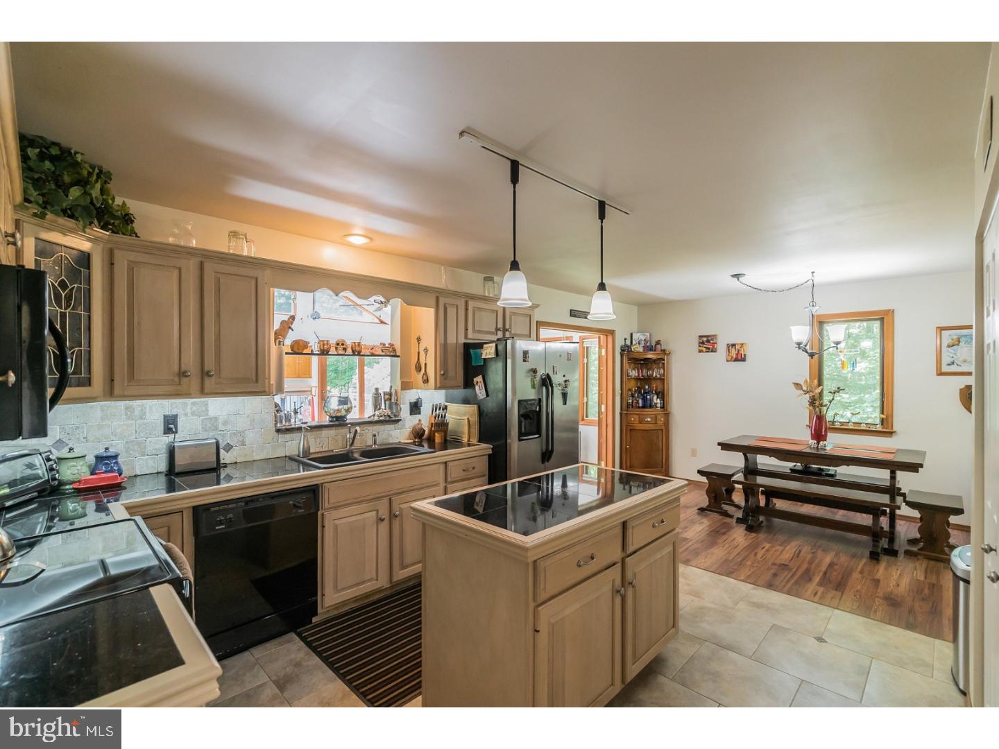 420 Snyder Road Pottstown, PA 19464 - Photo 11 of 23 Gallery Image 11