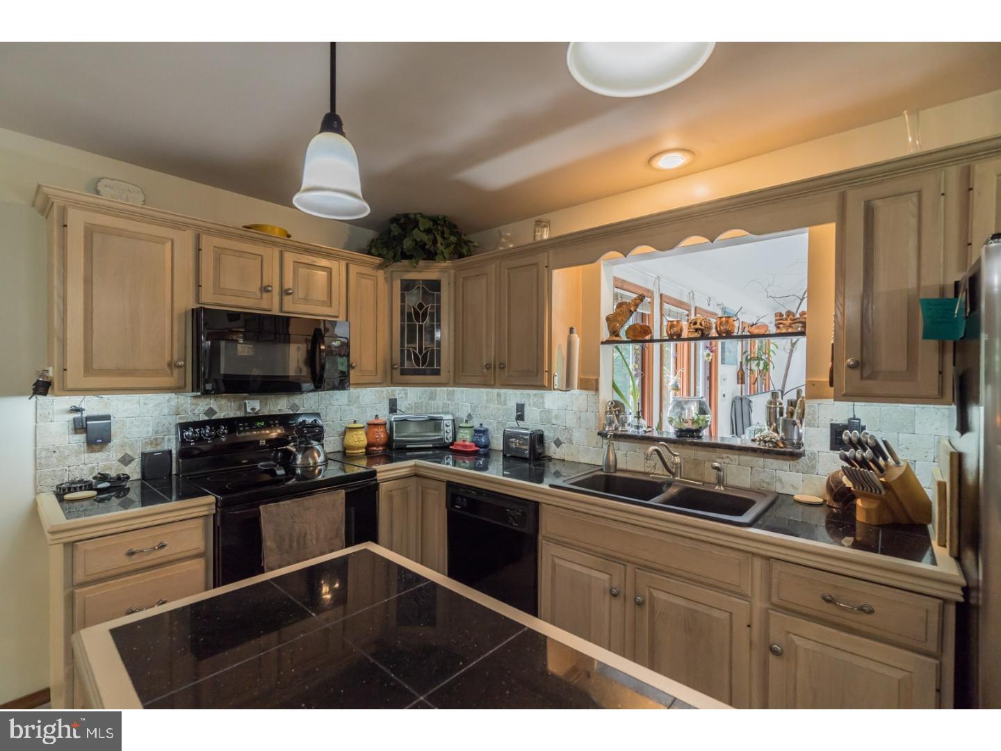 420 Snyder Road Pottstown, PA 19464 - Photo 13 of 23 Gallery Image 13