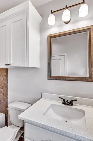 $3,800 | 1020 Foster Avenue, Unit A, College Station, TX 77840