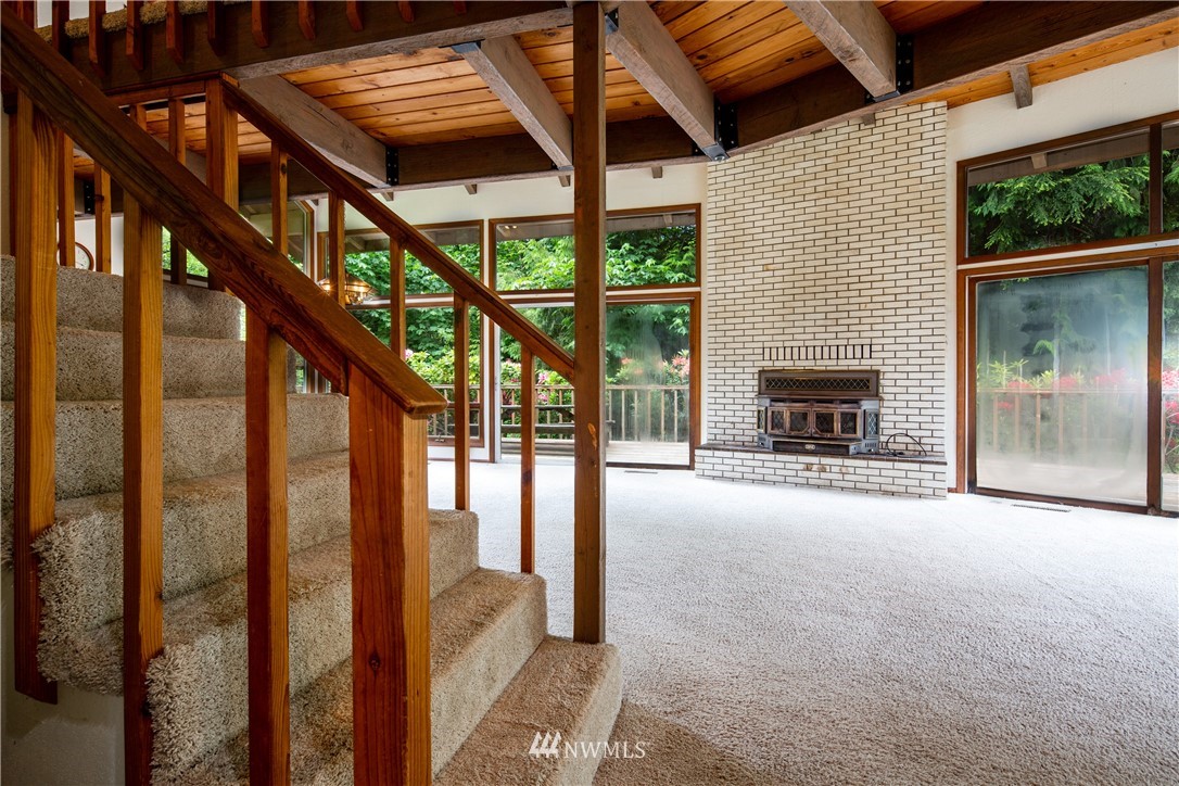 1309 Old Samish Road Bellingham, WA 98229 - Photo 5 of 40 a view of an entryway with garden
