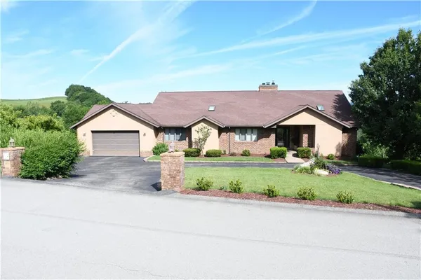 $899,000 | 4050 Adelaide Hill, Connellsville, PA 15425