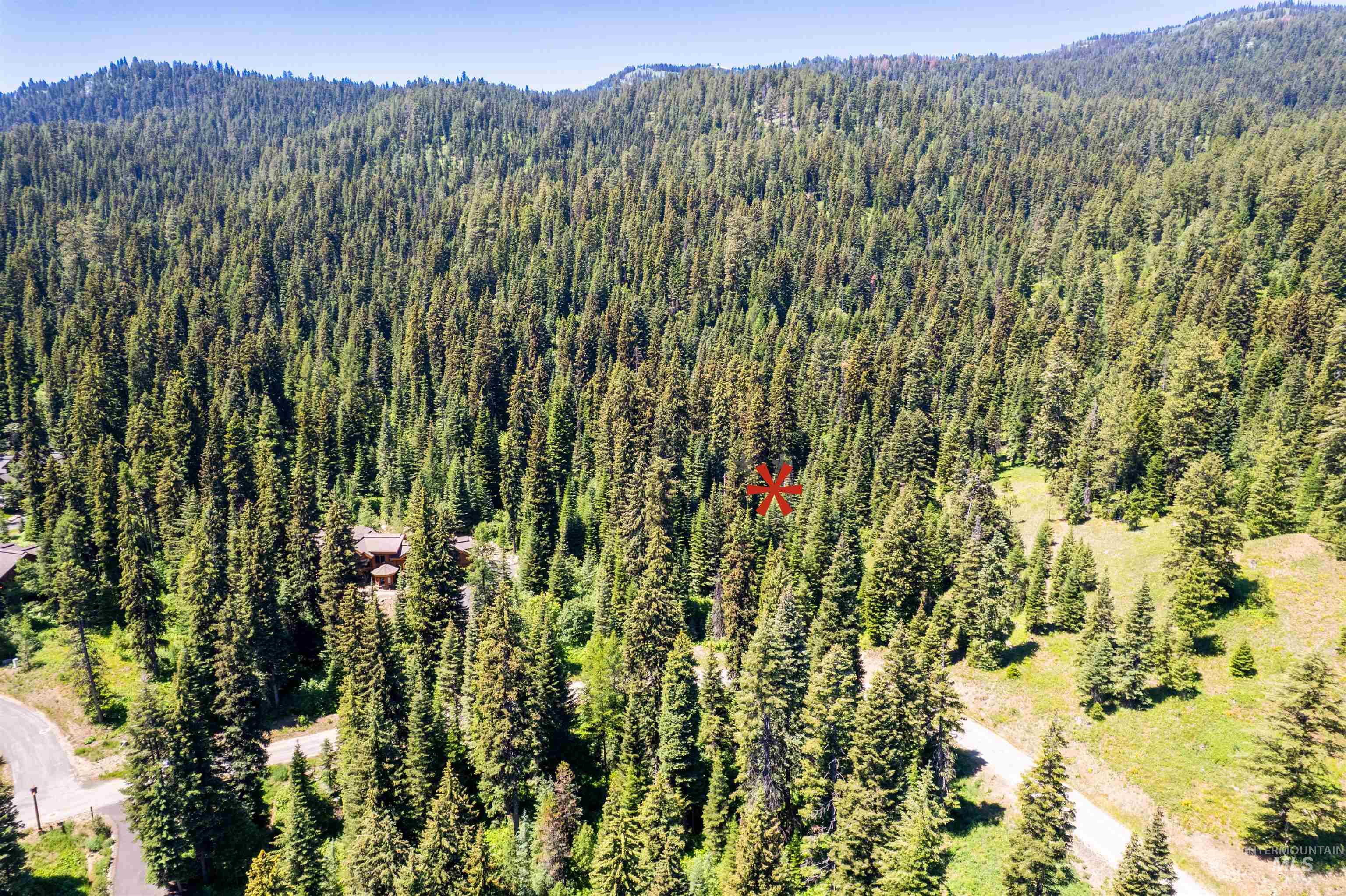 151 Pinnacle Court Cascade, ID 83611 - Photo 5 of 23 Aerial view looking southwest.