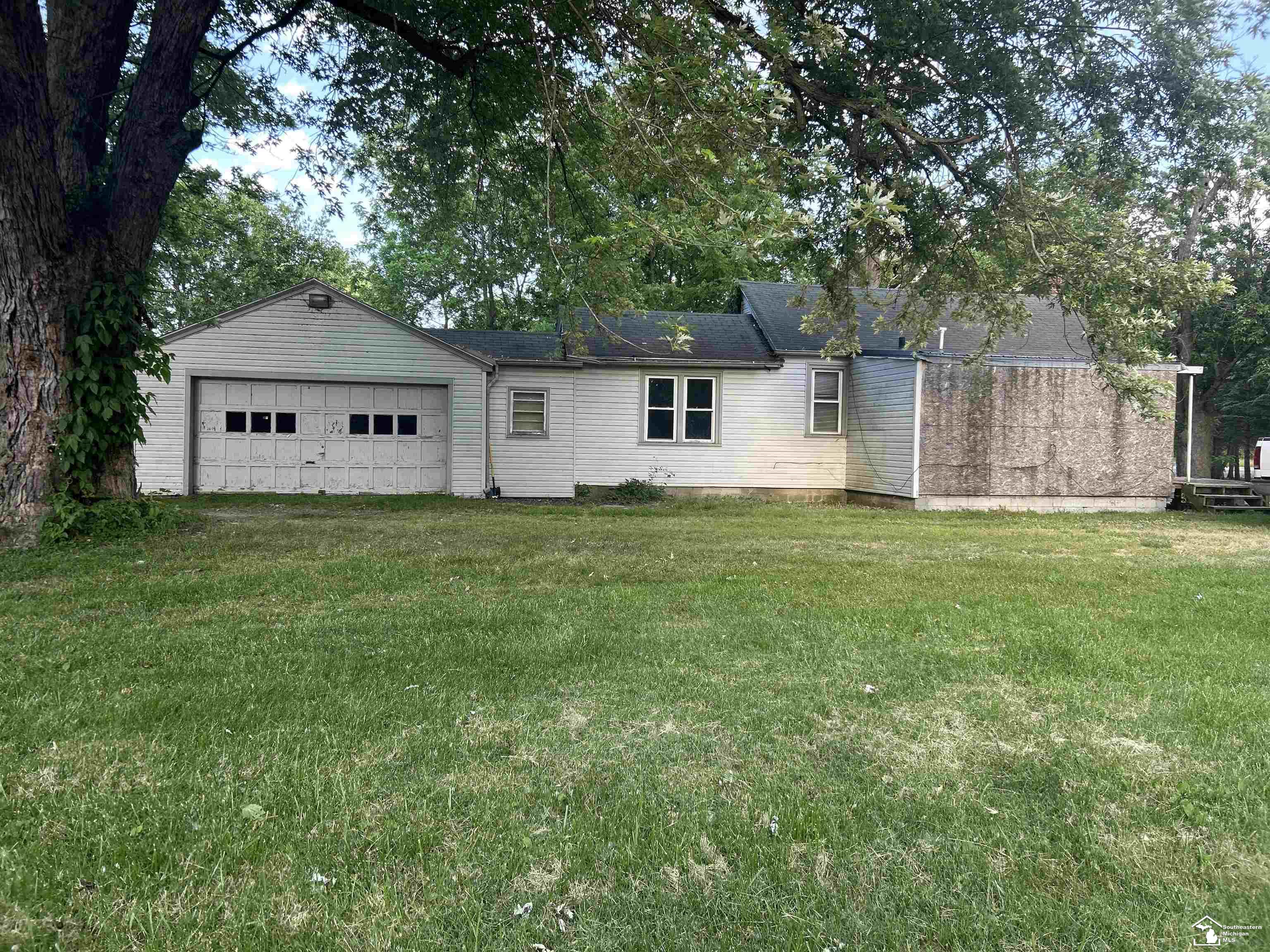 7467 Telegraph Road Temperance, MI 48182 - Photo 2 of 5