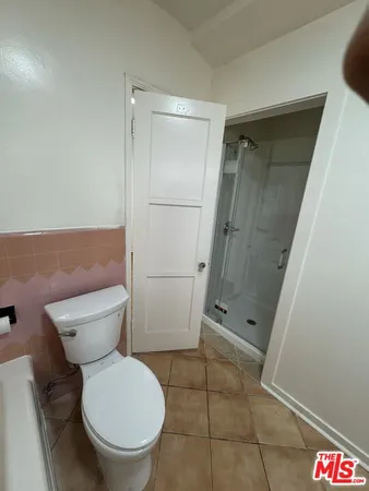 $5,500 | 211 South Arnaz Drive, Beverly Hills, CA 90211