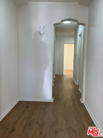 $5,500 | 211 South Arnaz Drive, Beverly Hills, CA 90211