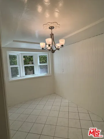 $5,500 | 211 South Arnaz Drive, Beverly Hills, CA 90211