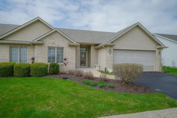 $180,000 | 114 Katies Way, Mount Morris, IL 61054