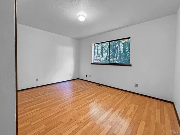 $249,000 | 24048 Willow Lane, Willits, CA 95490