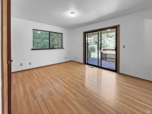 $249,000 | 24048 Willow Lane, Willits, CA 95490