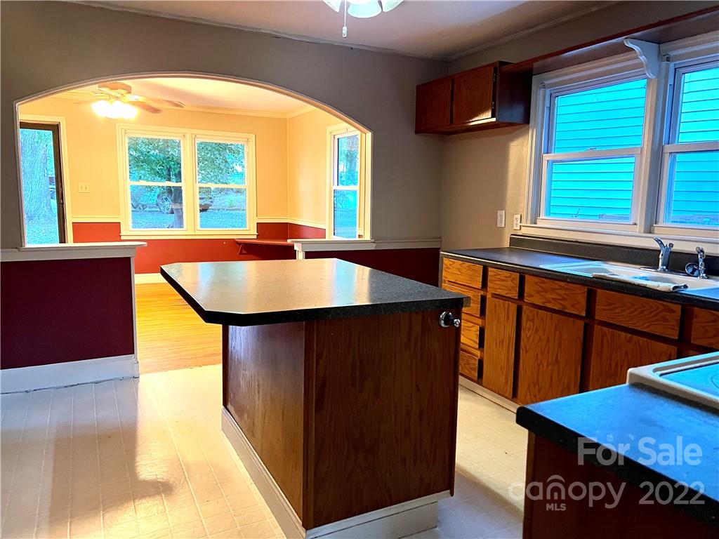 690 Sunderland Road Southwest Concord, NC 28027 - Photo 11 of 13 Gallery Image 11