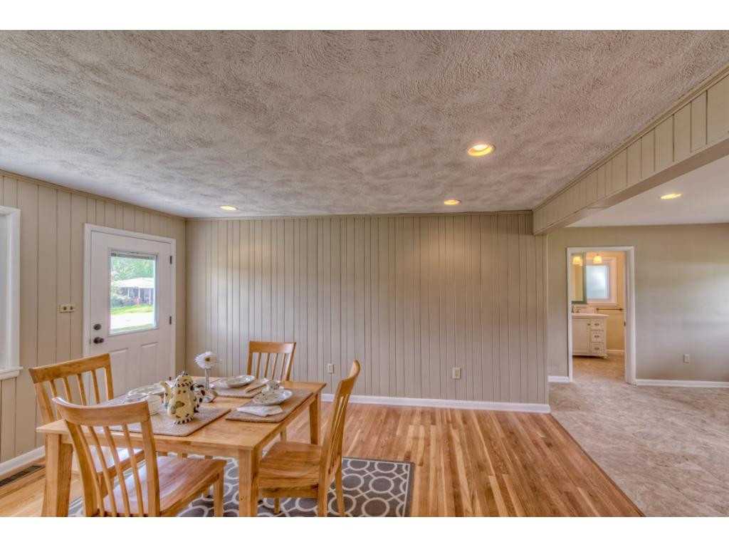 316 Lynfield Road Bristol, TN 37620 - Photo 10 of 35 Photo 10