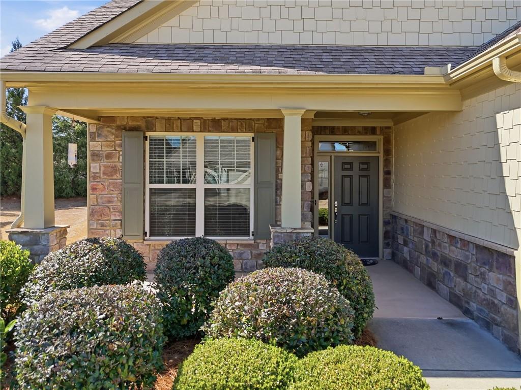 605 Hemlock Trail Canton, GA 30114 - Photo 3 of 49